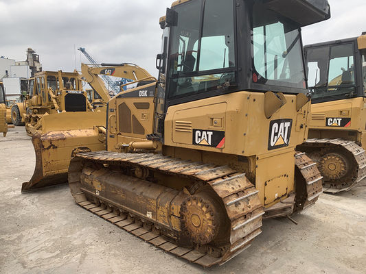6 Way Blade 사용 된 크롤러 장착 ブルドーザー Caterpillar D5K XL 원색