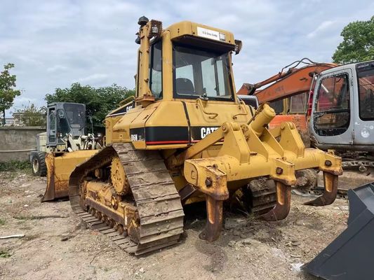 오리지널 컬러 Caterpillar D6N XL 사용중인 소형 볼도저