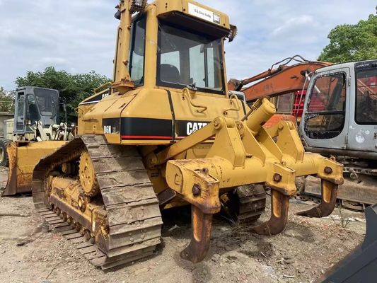 오리지널 컬러 Caterpillar D6N XL 사용중인 소형 볼도저