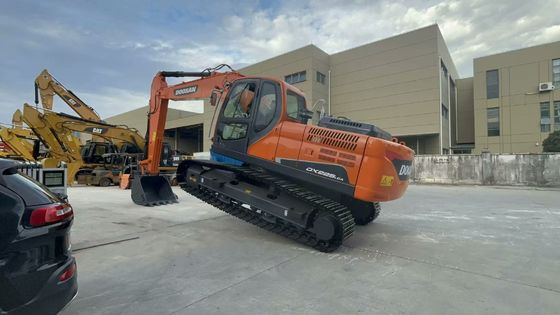 원본 한국 Doosan DX225LCA 사용 된 발굴기 장비 크롤러 유형