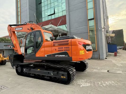 원본 한국 Doosan DX225LCA 사용 된 발굴기 장비 크롤러 유형