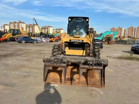 CAT 246C 원색 사용 된 스키드 스티어 로더 안전 및 정확성 좋은 상태