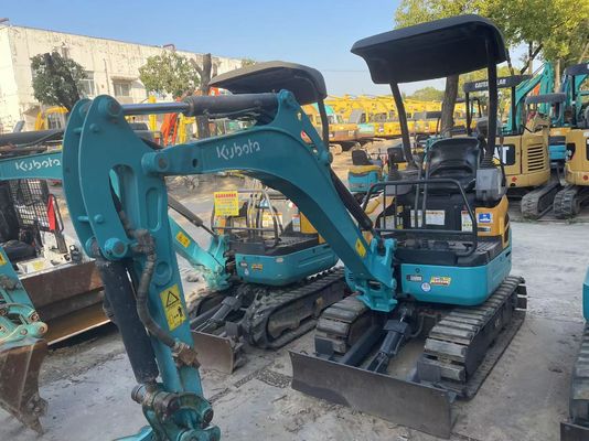 원래 색상 사용 된 Kobelco Excavator U17 실내 작업에 높은 효율성