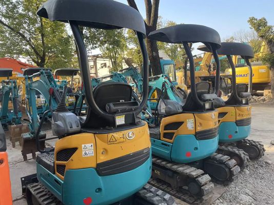 원래 색상 사용 된 Kobelco Excavator U17 실내 작업에 높은 효율성
