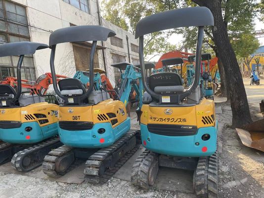 원래 색상 사용 된 Kobelco Excavator U17 실내 작업에 높은 효율성