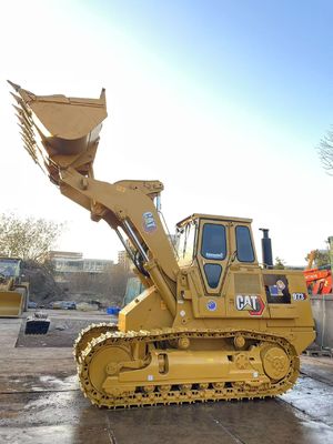 색상 재칠 사용 된 Caterpillar 973 크롤러 로더