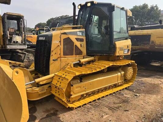 6 Way Blade 사용 된 크롤러 장착 ブルドーザー CAT D5K XL 원색