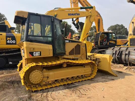 6 Way Blade 사용 된 크롤러 장착 ブルドーザー CAT D5K XL 원색